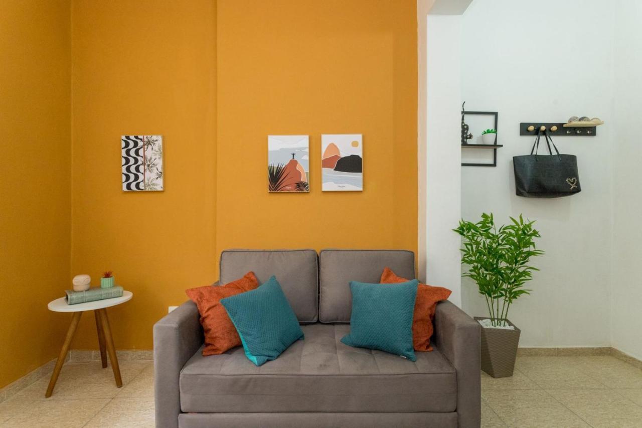 Conforto E Relax, Caminhando Para A Praia De Copacabana, Quarto E Sala, Completo, Com Wi Fi, Cozinha, Ar Condicionado Rio de Janeiro Eksteriør billede