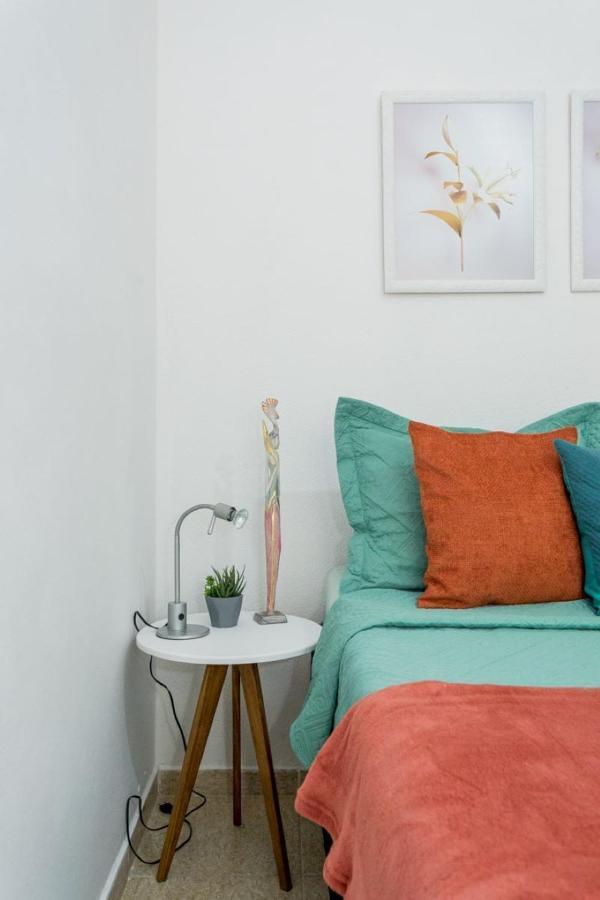 Conforto E Relax, Caminhando Para A Praia De Copacabana, Quarto E Sala, Completo, Com Wi Fi, Cozinha, Ar Condicionado Rio de Janeiro Eksteriør billede